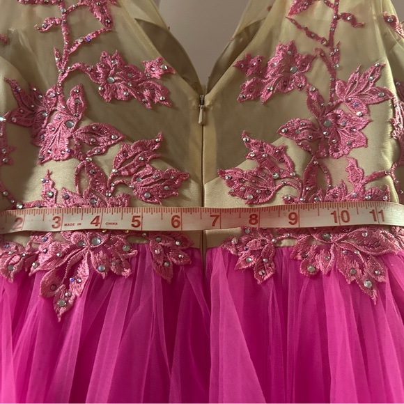 Pageant gown Teen fully stoned on top - Picture 9 of 11